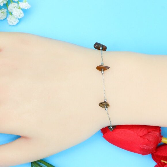 Chic & Stylish Bracelet – A Thoughtful Gift for Women and Girls, DYC1806 - Picture 4 of 9